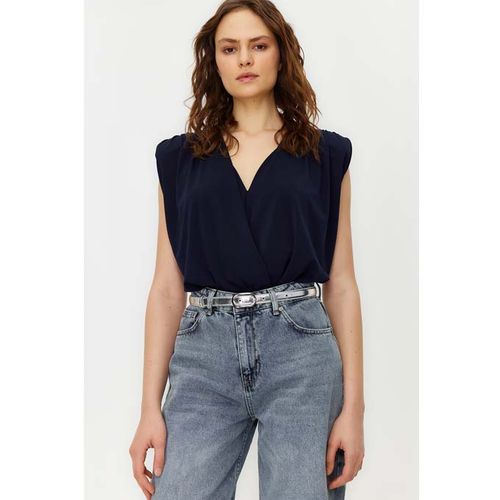 Trendyol Body Femme Bleu Marine À Double Boutonnage Et Col À Boutons-Pression Flexibles